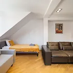 Urban - Great Location - Center - Piwna Warschau