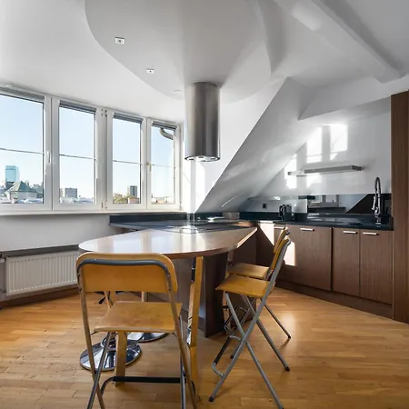 Urban - Great Location - Center - Piwna Varsavia